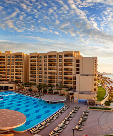 THE ROYAL SANDS HAS EVERYTHING YOU NEED FOR AN UNFORGETTABLE VACATION