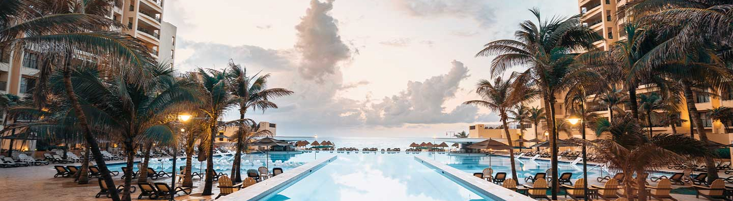 Hotel Royal Cancun frente al mar}