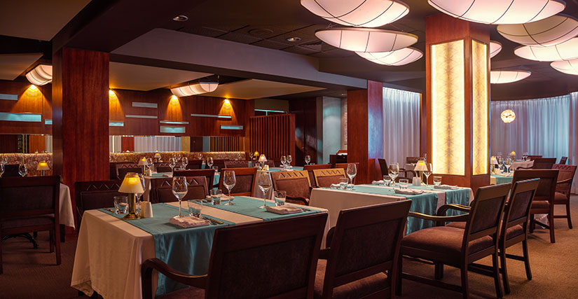 The Royal Islander Resort In Cancun Beach Reservations The Royal Islander All Suites Resort
